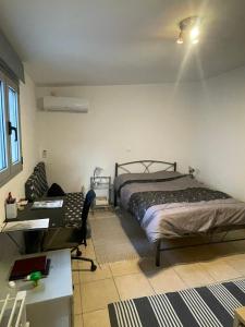 Simple Stay Varis House