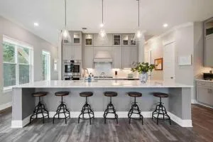 New waterfront family friendly lake house - Honea