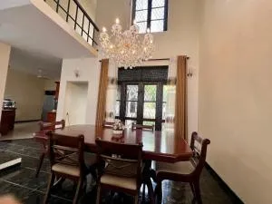 Oikos Colombo Cottage - Madiwala