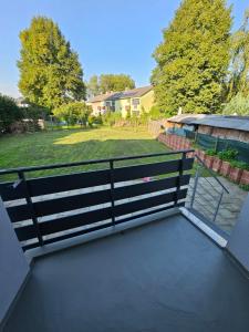 Helle und ruhige Ferienwohnung im Ruhrgebiet mit Balkon und Garten