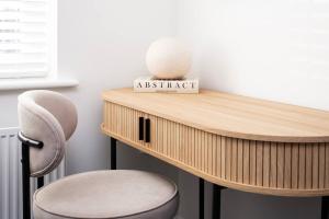 Arkless Grove Free Parking Wifi