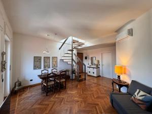 Casa Mutti - Seaview Penthouse with Big Terrace