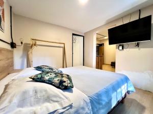 Nuevo estudio cerca de Plaza Mayor NID101 By Roots Rentals