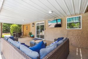 37 Bradley Circle- Private Pool, Short Walk to Beach, Great Location, FREE Activities Included