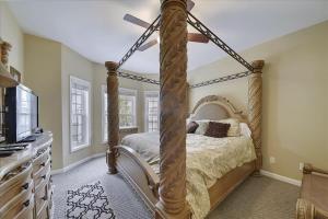 40 Bradley Beach Road-Private Pool, Easy Walk to Beach! FREE Activities Included