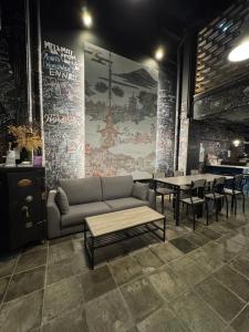 京都 Ya Do! KYOTO OKAZAKI 2星级 住宿 大堂