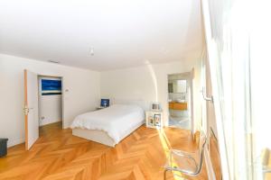 Duplex neuf et très lumineux en plein centre ville