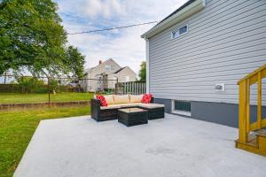 7 Mi to Baltimore Maryland Gem with Shared Yard!