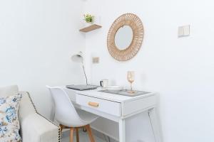 Smarthomes Stylish Studio in Kilimani, Yaya Center with Gym