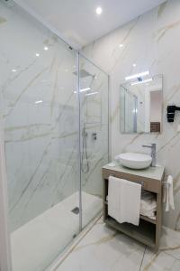 Superior Double Room with Balcony