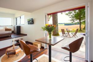 Maisons de vacances Gite La Parenthese pour 2 avec SPA et SAUNA Privatif : photos des chambres