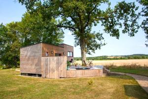 Maisons de vacances Gite La Parenthese pour 2 avec SPA et SAUNA Privatif : photos des chambres