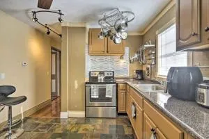 New Quaint & Convenient Hideaway Great Location - 罗基希尔