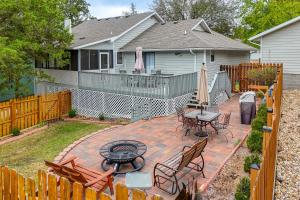 Near Dtwn Eureka Springs Holiday Island Home!