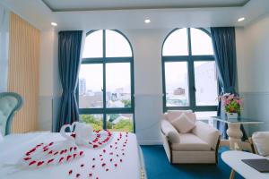 Khách sạn Kim Cương