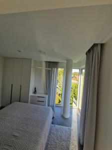 Ronžės 11-13 ,,SELF CHECK-IN,, Free parking