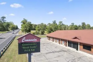Commander Motel - Cross Lake