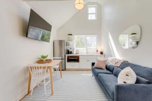 Sweet Tea Cottage 1BR and Loft - Hoteles de 4 estrellas en Murfreesboro