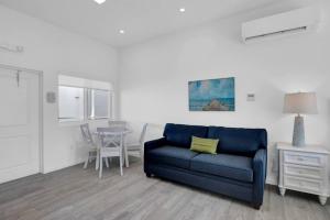 Ocean Front Breeze in Paradise