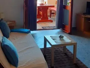 Apartments Cumbelic - One Bedroom Apartment with Balcony and Sea View A1 - Blato