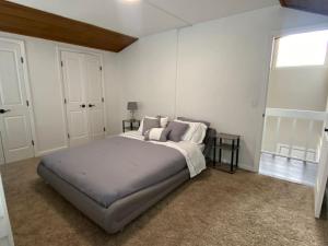 Relaxing 3 bed 2 bath home by the intracoastal