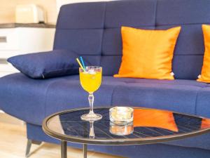 Apartments Bla evi - One Bedroom Apt with Terrace