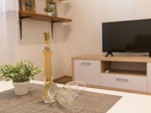 Apartment Tranquilo Garden - One Bedroom Apartment with Terrace and Garden View