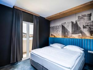 Apartments Tayra - Comfort studio apartment with balcony BR3