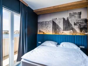 Apartments Tayra - Comfort studio apartment with balcony BR3