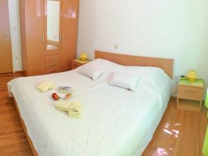 Holiday Home Blue Dream - Two Bedroom Apartment with Terrace and Sea View A2