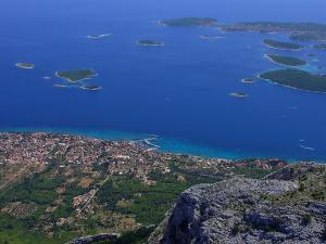 1 bedroom apartment with balcony