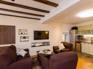 Apartment Maru Prestige - Comfort Duplex Two Bedroom Apartment