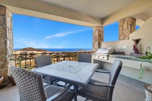 2BD-2BA Condo at Ventanas 3B