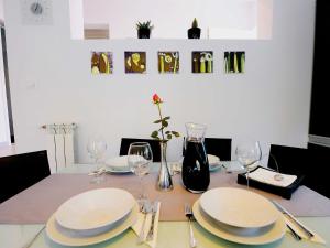 Villa Gea - Three Bedroom with Swimming Pool