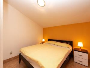 Apartments Ilija Njavro - One Bedroom Apartment with Terrace and Sea View