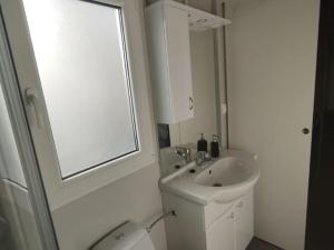 Dalmatino Pleasure Mobile Home - Two Bedroom Mobile Home with Terrace