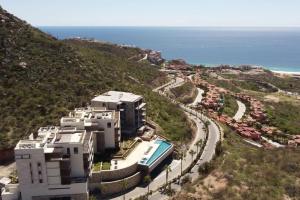 3BD-3BA Overlooking Quivira above Sunset Beach