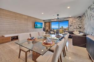 3BD-3BA Overlooking Quivira above Sunset Beach