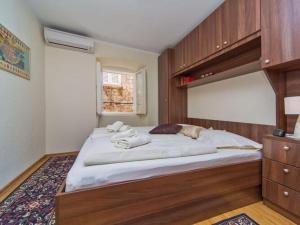 Apartment Maru - Two Bedroom Apartment with City View A4