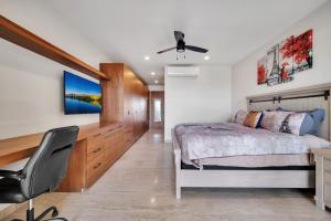 2BD-2BA Overlooking Quivira above Sunset Beach