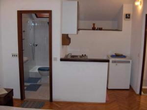 Apartments Nadia - Studio Apartment with Balcony A3