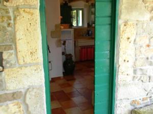 Lavender Cottage-Two Bedroom Holiday Cottage with Terrace