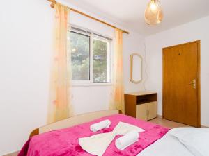 Apartments Villa Dinga -Borak - Two Bedroom Apartment with Terrace No 1