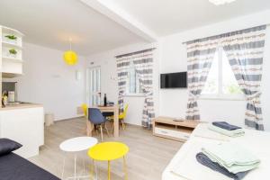 ABC Lapad Apartments - Studio Apartment with City View Apartman A