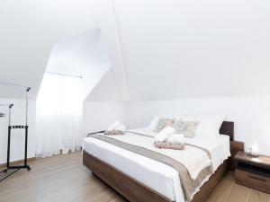 Apartment Dragojevic - Two bedroom apartment with Terrace and Sea View