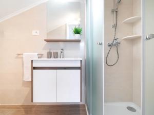 Apartment Dragojevic - Two bedroom apartment with Terrace and Sea View