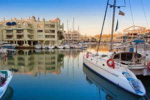 Estudio con terraza y piscina en Benalmádena Costa