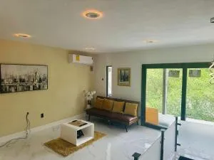 Mansion Ville - Moore Haven