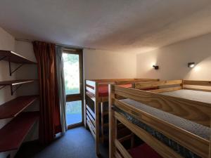 Résidence Saint Jacques B - Appartement fonctionnel · Proche des pistes et des commerces · Vue pistes MAE-3679