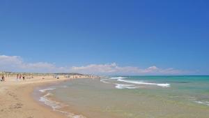 Sunrise apartment, Pinada Beach IV, La Mata, Torrrevieja